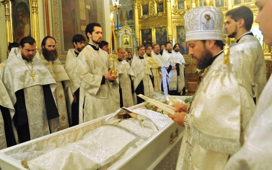 Как хоронят священников – ритуал чина погребения